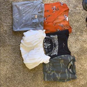 Women’s tops, all fit for a small